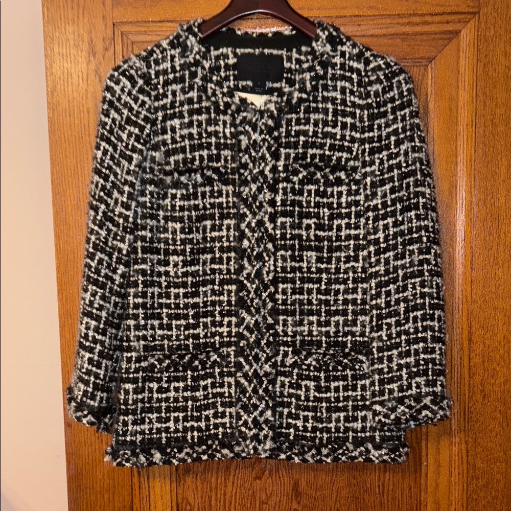 J.Crew Black and White Tweed Blazer; sz 6; style 55823